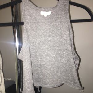 Grey cropped muscle top